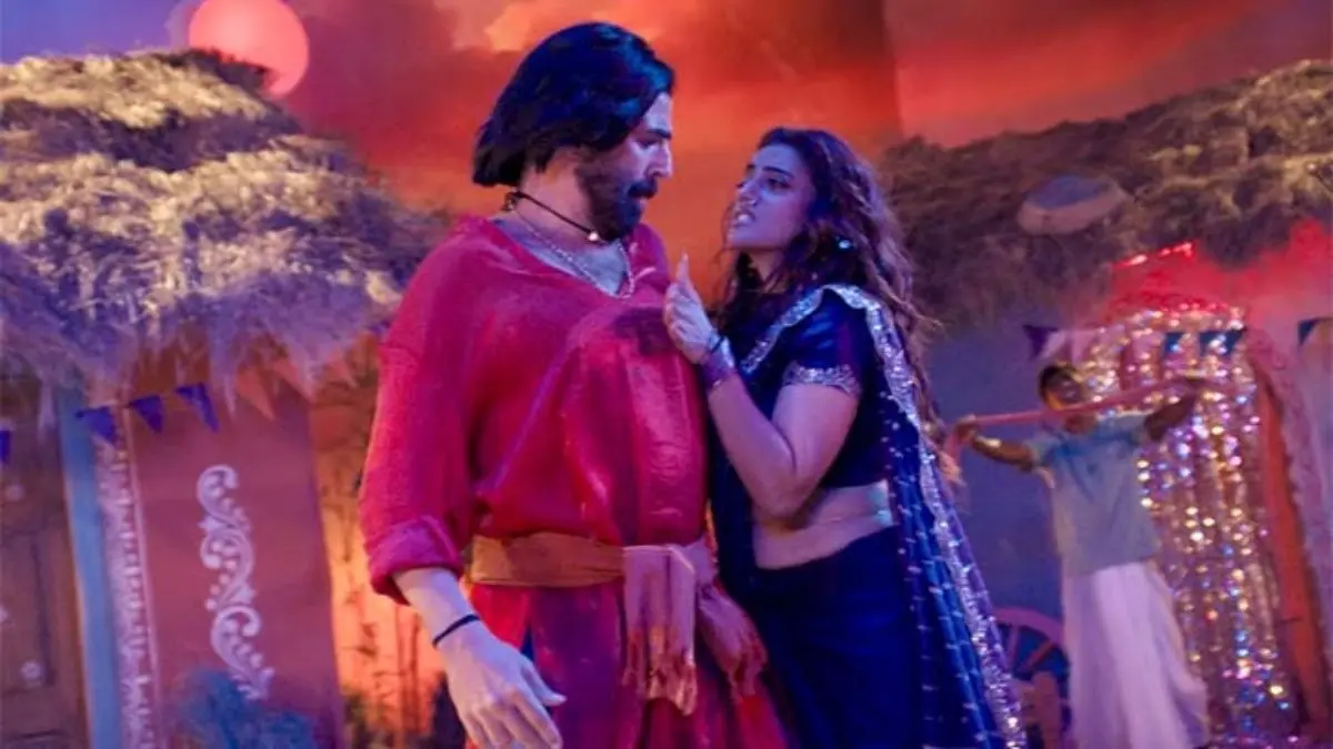 अक्षरा सिंह का अक्षय कुमार संग 'घिस घिस घिस' गाने पर झूमा पूरा इंडिया, भोजपुरी क्वीन ने पोस्ट कर जताया आभार Akshara Singh Instagram