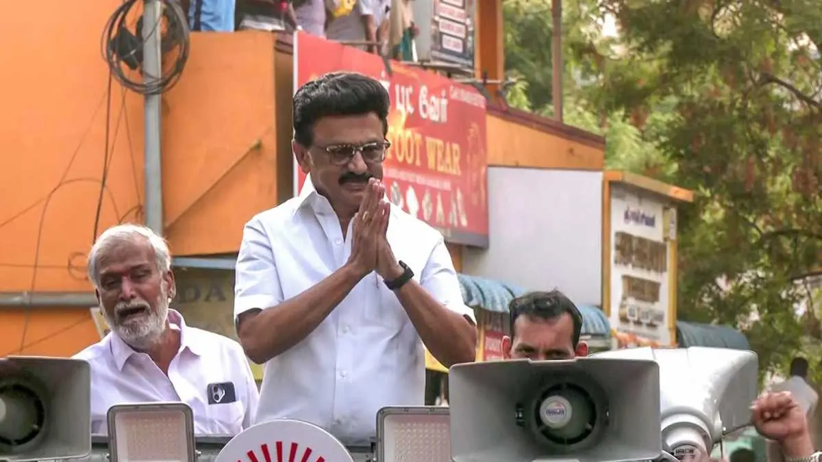 Backstabbed: DMK Passes Resolution Against Congress For 'Betraying' Alliance, Joining TVK Backstabbed: DMK Passes Resolution Against Congress For 'Betraying' Alliance, Joining TVK