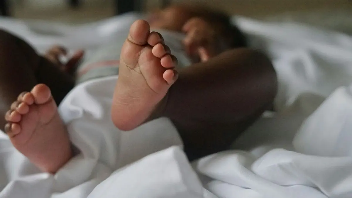 Bhiwadi Horror: Mother Allegedly Forces Acid Drink on 8-Month-Old Baby Girl, Infant Critical Bhiwadi Horror: Mother Accused of Forcing Acid Drink on 8-Month-Old Baby Girl