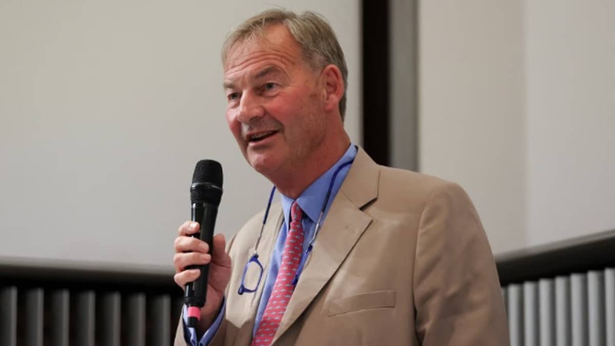 British MP Rupert Lowe Faces Online Backlash Over Anti-India Remarks