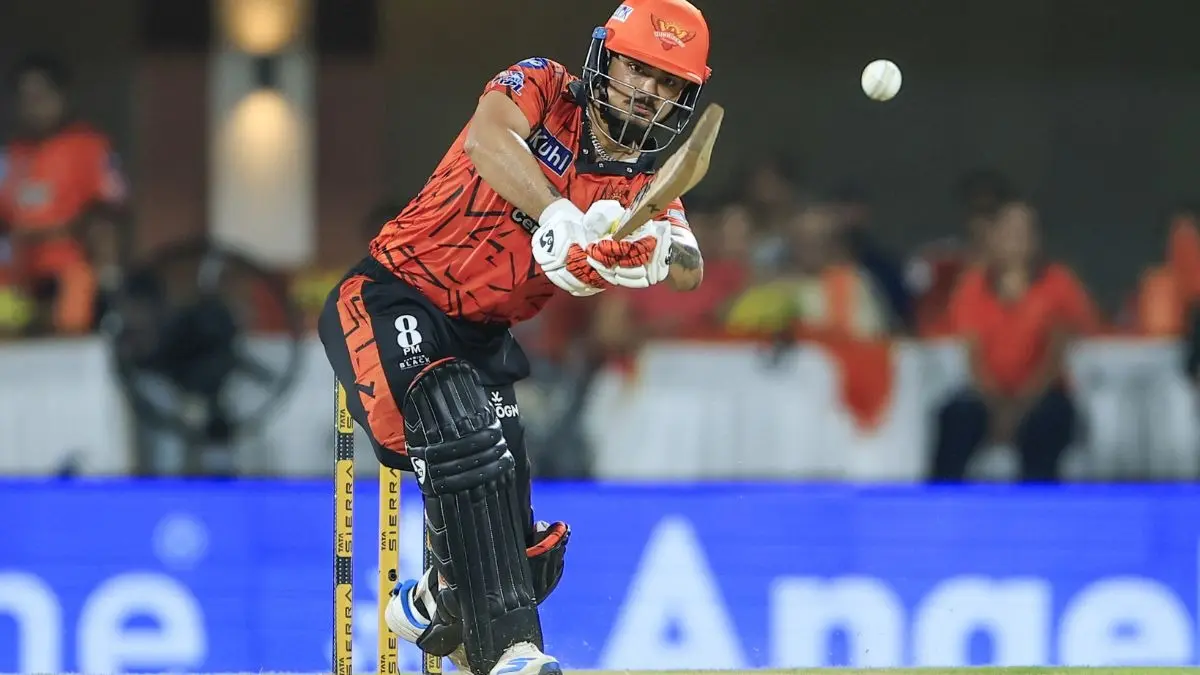 CSK vs SRH: चेन्नई प्लेऑफ से बाहर, हैदराबाद ने किया क्वालीफाई, SRH ने CSK को 5 विकेट से हराया, ईशान किशन की तूफानी पारी CSK vs SRH 63 IPL 2026 Match Result