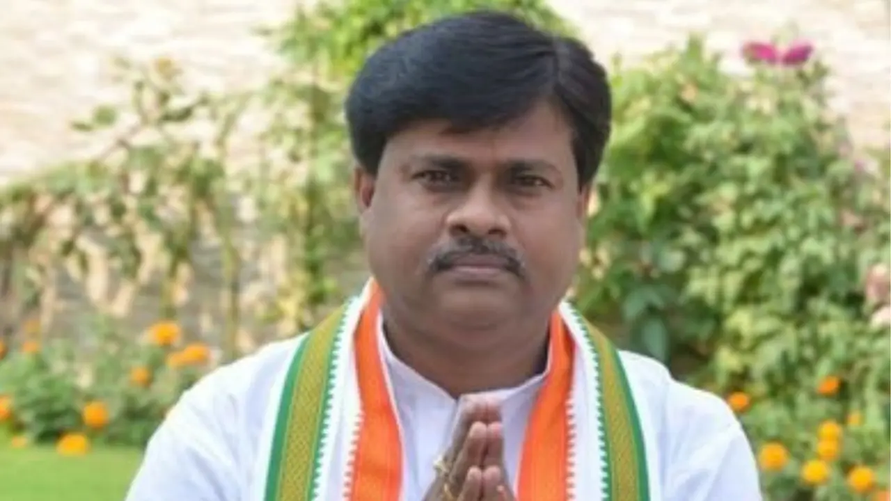 BJP कार्यकर्ताओं को धमकाने के आरोप में TMC विधायक दिलीप मंडल पुरी में गिरफ्तार, कई हफ्तों से चल रहे थे फरार Dilip Mondal arrest