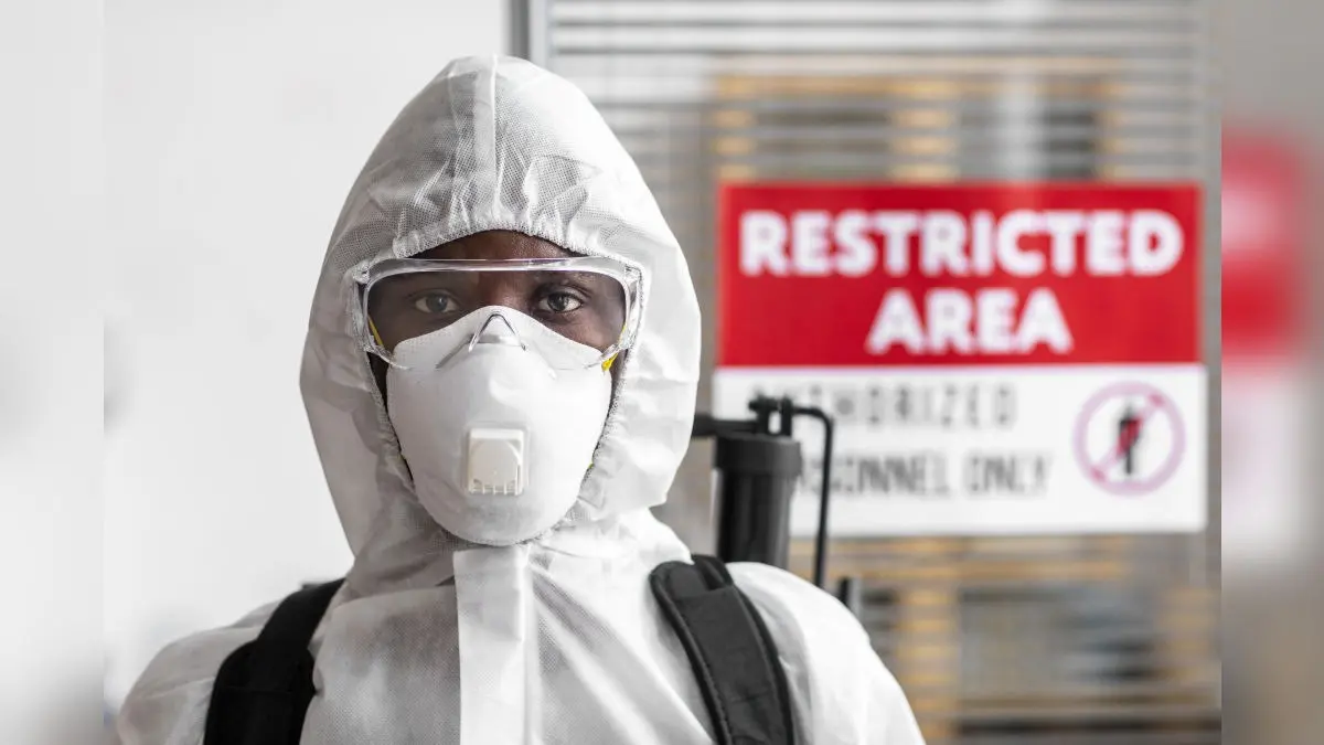 Ebola Scare In India: Businessman Who Travelled From Congo, 3 Others Sent To Isolation Wards In Gujarat Ebola Scare In India: Businessman Who Travelled From Congo, 3 Others Sent To Isolation Wards In Gujarat