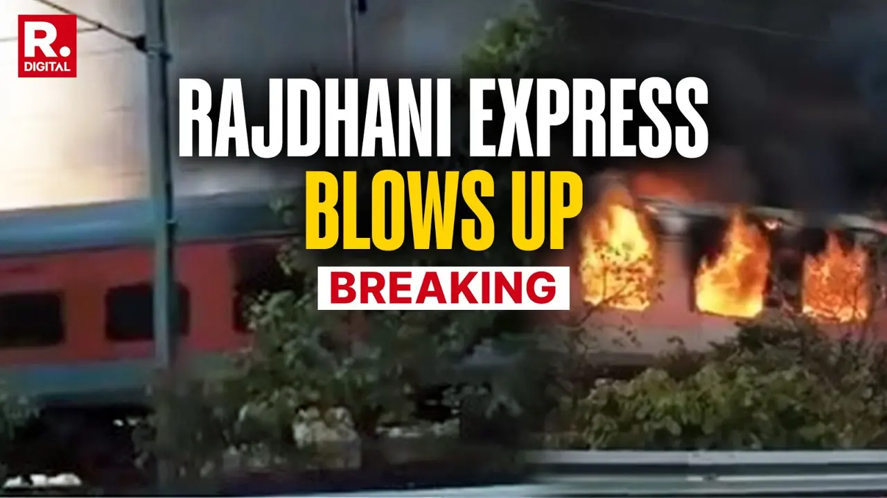 Fire Breaks Out In Thiruvananthapuram-Nizamuddin Rajdhani Express In MP, No Casualties Reported Fire Breaks Out In Thiruvananthapuram-Nizamuddin Rajdhani Express In MP, No Casualties Reported