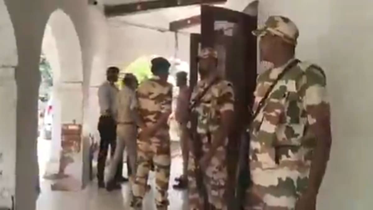 Force Vs Force: 60 Armed ITBP Jawans Surround Kanpur CP Office, Video Of Standoff Goes Viral | Here's Why