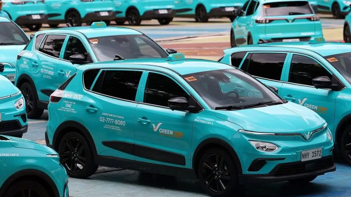 Ola-Uber के ड्राइवर से हो गए हैं परेशान? भारत में लॉन्च होने जा रही है नई टैक्सी कंपनी, सिर्फ 8 रुपये में मिलेगा SUV का मजा green sm cab