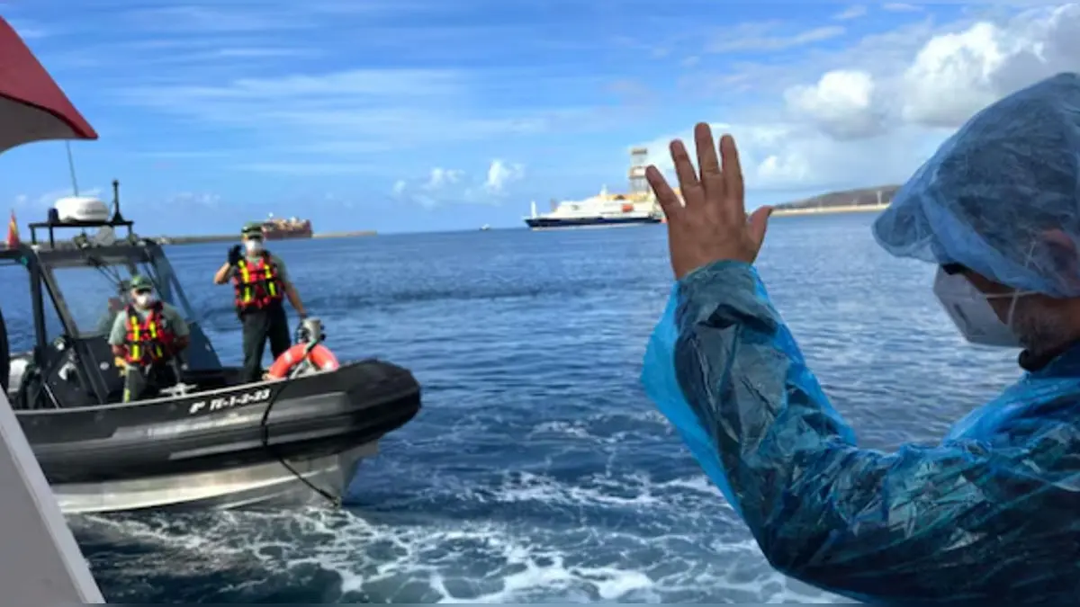 Hantavirus Horror: Virus-Hit Cruise Ship Docks In Spain, Begins Disembarking Passengers Hantavirus-Hit Passengers Start Disembarking From Cruise Ship In Spain