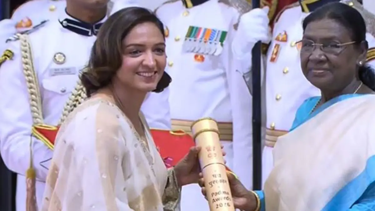 India Skipper Harmanpreet Kaur Conferred Padma Shri After Historic Women's World Cup Triumph Harmanpreet Kaur conferred Padma Shri Award