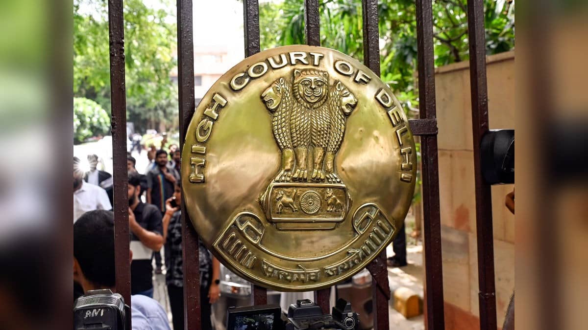 He Has Right To Breathe Fresh Air: Delhi HC Grants Bail To AIDS Patient In Drugs Case