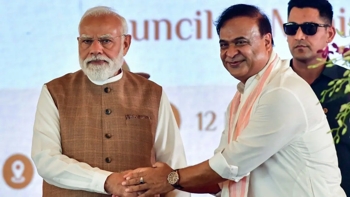 NDA 3.0 Begins: Himanta Biswa Sarma Takes Oath As Assam CM For Second Consecutive Term, Four MLAs Also Sworn In Himanta Biswa Sarma