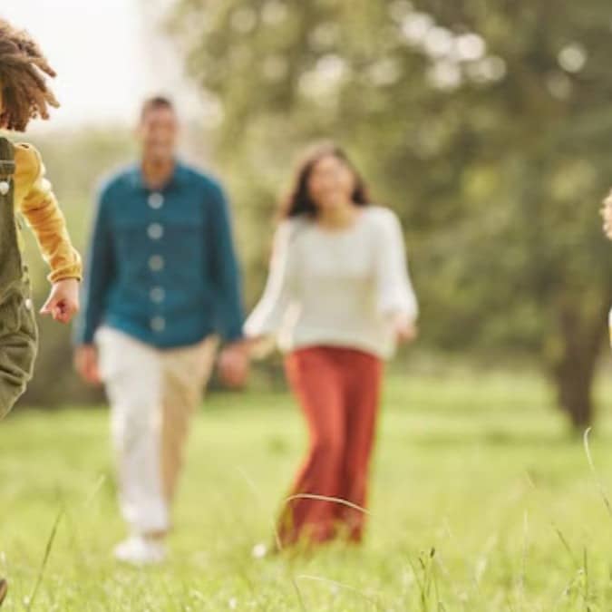 How to make children spend screen free summer vacation