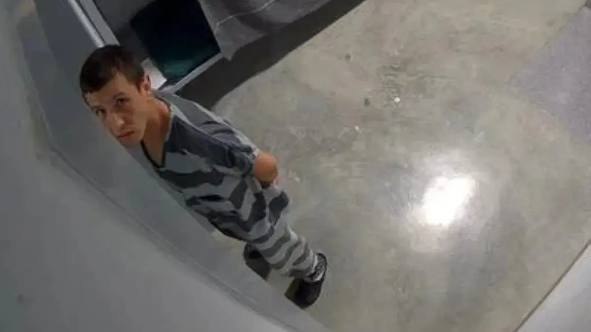 ICE Detainees Are Dying By Suicide At An ‘Alarming’ Rate: Sources ICE Detainees Are Dying By Suicide At An ‘Alarming’ Rate: Sources
