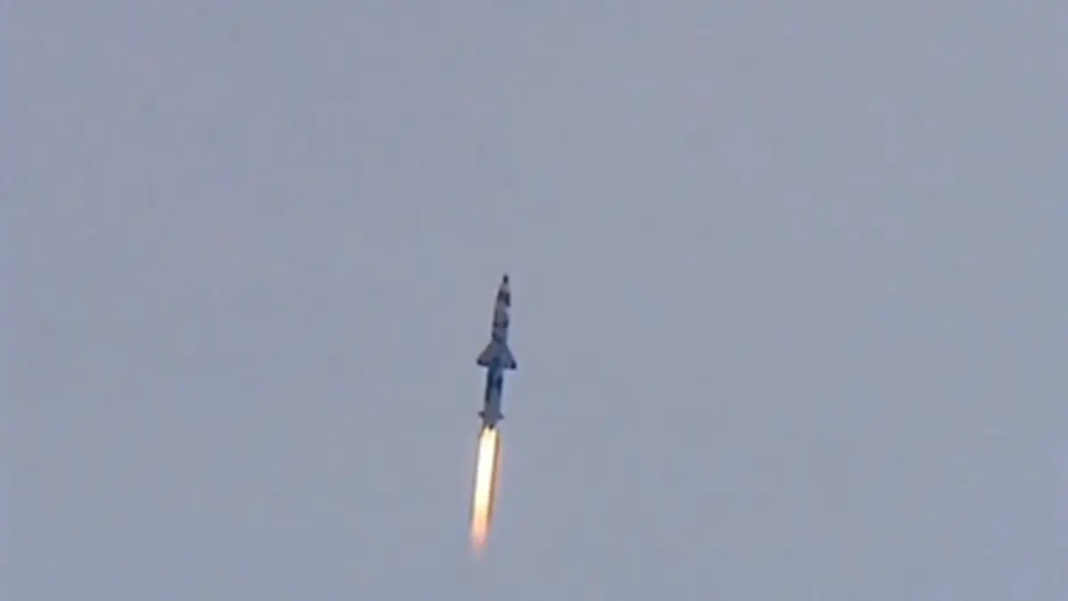 India Successfully Test-Fires Agni-1 Short-Range Ballistic Missile from Chandipur, Weeks After MIRV Missile Trial Success India Successfully Test-Fires Agni-1 Short-Range Ballistic Missile from Chandipur, Weeks After MIRV Missile Trial Success