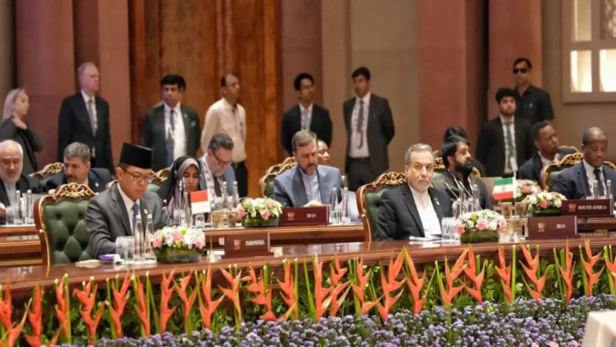 Iran FM Araghchi Calls On BRICS To ‘Unequivocally Condemn Violations Of International Law’ By US, Israel Amid West Asia War Iran's FM Calls On BRICS To ‘Unequivocally Condemn Violations Of International Law’ By US, Israel Amid West Asia War