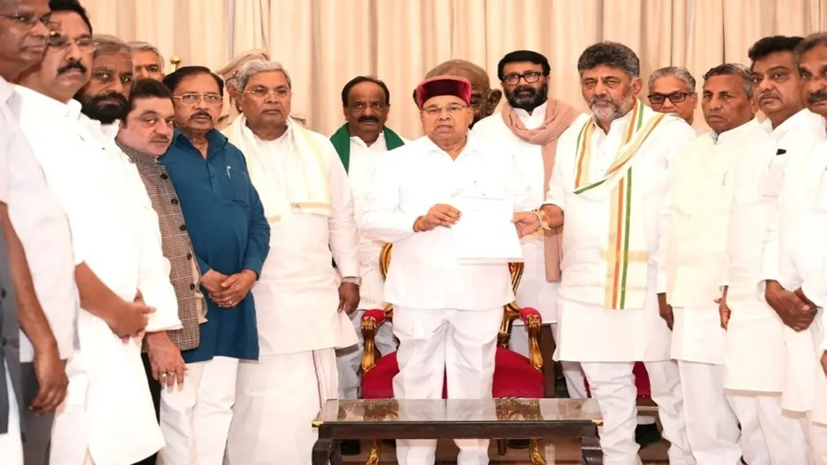 Karnataka Governor Thaawarchand Gehlot Invites DK Shivakumar to Take Oath as Next CM on June 3 Karnataka Governor Thaawarchand Gehlot Invites DK Shivakumar to Take Oath as Next CM on June 3