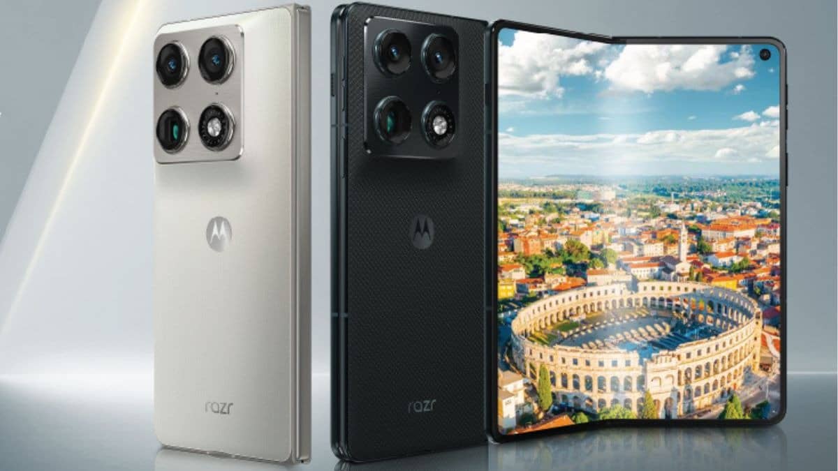 Motorola Razr Fold: मोटोरोला ने पहला फोल्डेबल फोन भारत में किया लॉन्च, इस दिन से होगी सेल शुरू, जानिए फीचर्स और कीमत
