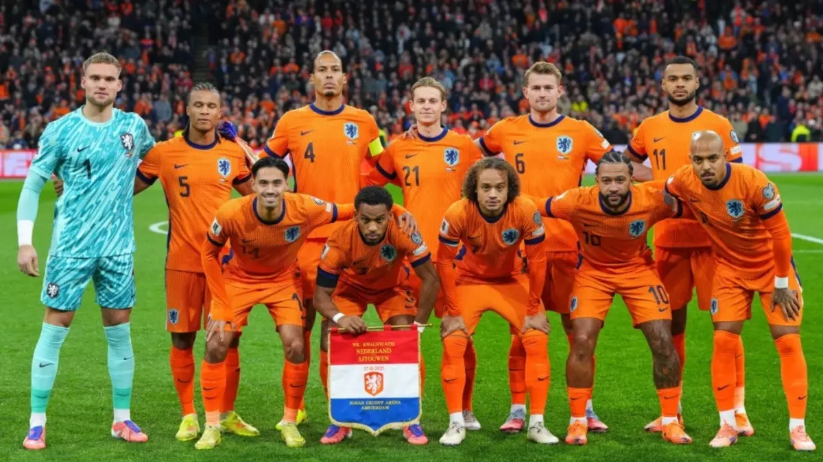Netherlands Top Scorer Memphis Depay Included In FIFA World Cup 2026 Squad After Injury Worries Netherlands players pose for a team photo before a World Cup 2026 group G qualifying match