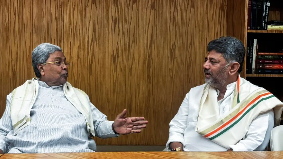 सिद्दारमैया के साथ होगा नीतीश वाला 'खेला'? 28 मई को छोड़ देंगे CM पद की कुर्सी! राज्यसभा भेजे जाएंगे या कुछ और... कर्नाटक में कन्फ्यूजन No Power Change in Karnataka Siddaramaiah to Stay the CM