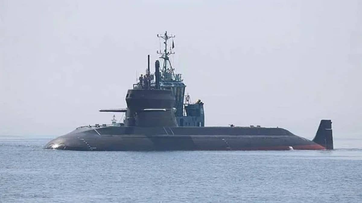Pakistan's Hangor Submarines: Delays, Doubts, and Dependency