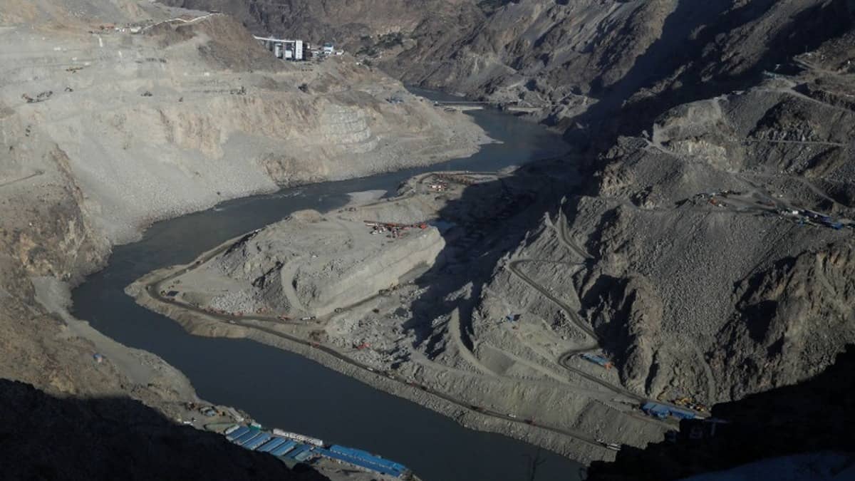 Pakistan's Water Ambitions Sinking in Financial Chaos as Mega Projects Face Generational Delays
