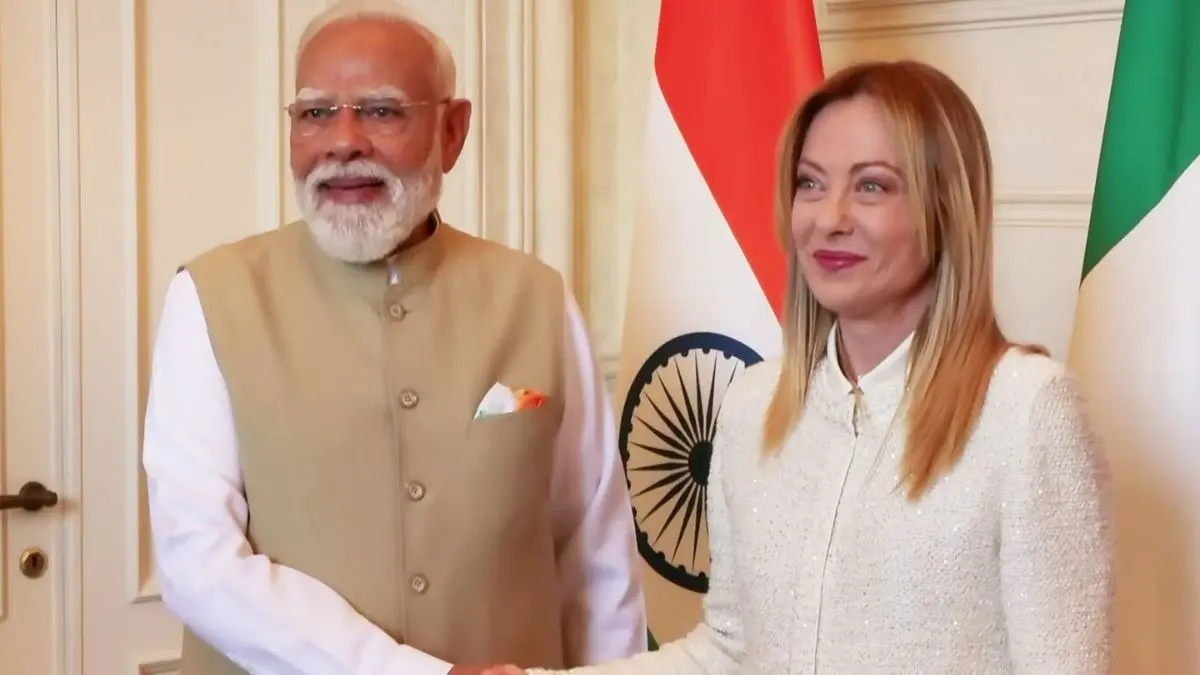PM मोदी ने रोम में किया भारत-इटली ज्वाइंट स्ट्रैटजिक एक्शन प्लान का ऐलान, कहा- दोनों देशों के बीच 20 बिलियन यूरो तक पहुंचेगा व्यापार PM Modi Giorgia Meloni