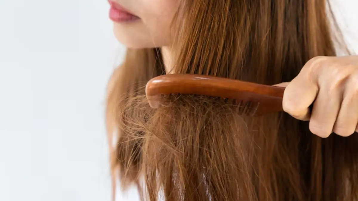 How To Bring Your Hair Back To Life After A Vacation Post Travel Hair Care