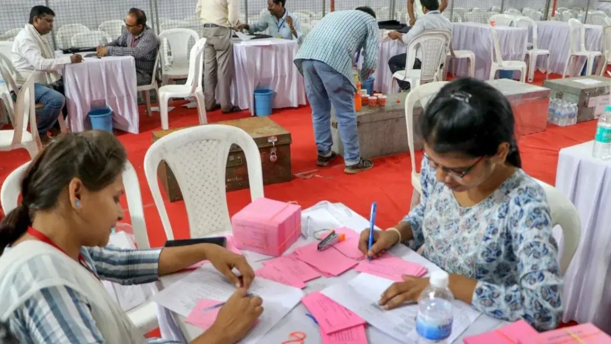 Punjab Municipal Election Results: पंजाब निकाय चुनाव की काउंटिंग शुरू, 8 निगमों, 75 पार्षदों और 21 नगर पंचायतों की किस्मत का होगा फैसला Punjab Nikay Chunav Result LIVE