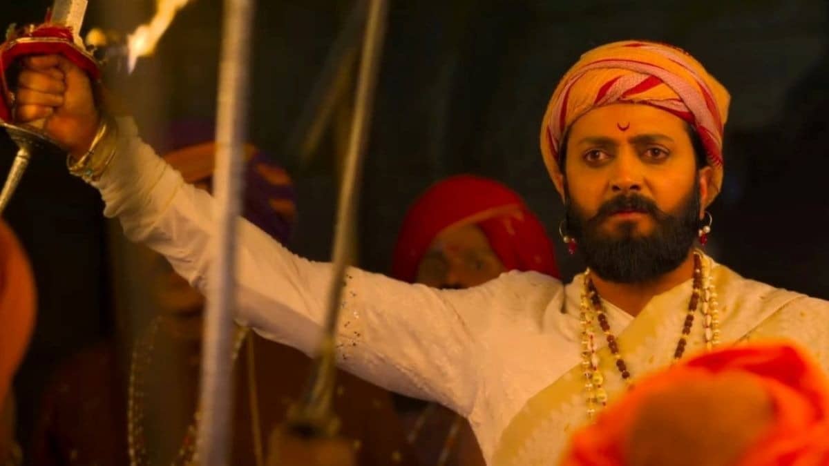 Raja Shivaji BO Day 6: छठे दिन भी जारी है 'राजा शिवाजी' का जलवा, हिन्दी और मराठी वर्जन मिलकर छाप रहे हैं करोड़ों