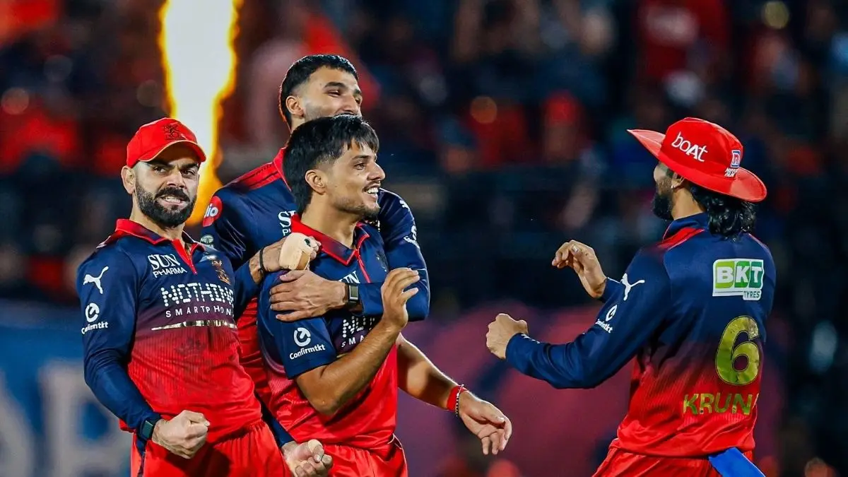 RCB vs GT Qualifier-1: RCB लगातार दूसरी बार IPL फाइनल में, क्वालीफायर-1 में बेंगलुरु ने गुजरात को 92 रन से रौंदा, रजत पाटीदार की तूफानी पारी RCB VS GT Qualifier 1 MATCH RESULT