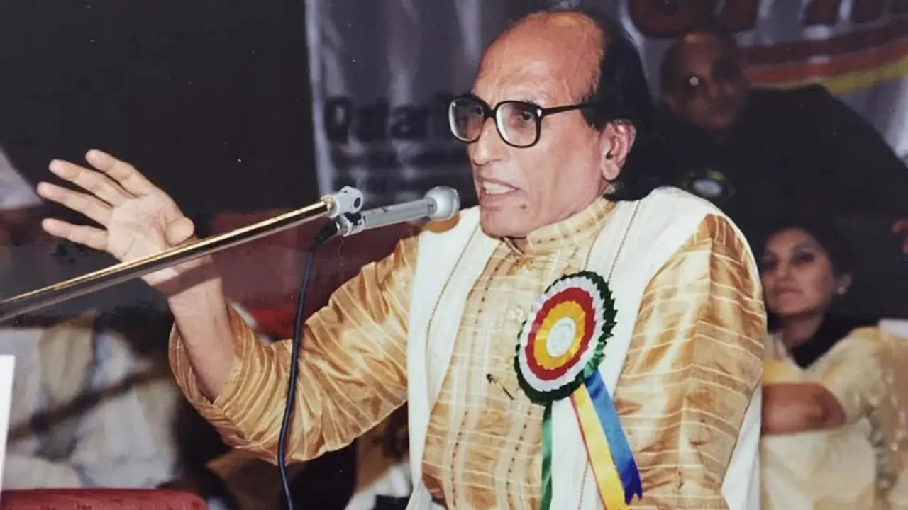 BREAKING: यूं ही कोई बेवफा नहीं होता...मशहूर शायर पद्मश्री बशीर बद्र का निधन, 91 साल की उम्र में ली अंतिम सांस Renowned Urdu poet shayar padma shree Bashir Badr passes away at age of 91