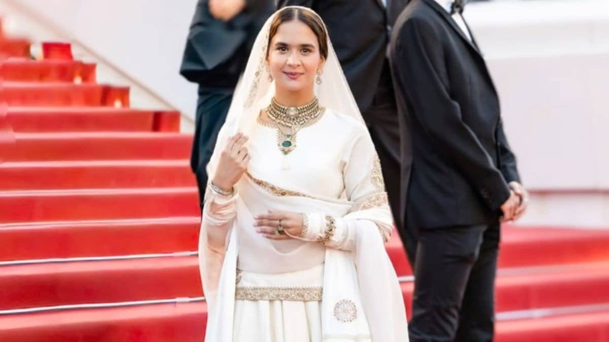 Roopi Gill Brings 'Punjab Di Mitti' To Cannes 2026 Red Carpet