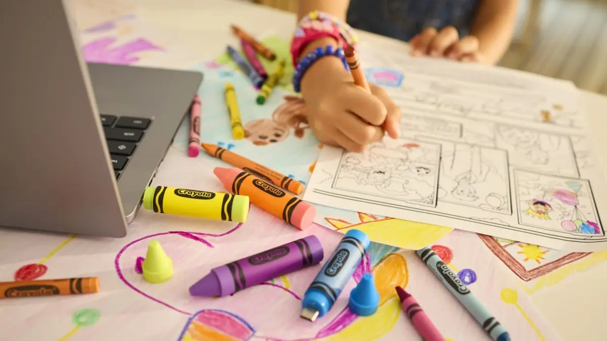 Sandisk's New USB-C Flash Drives Look Like Crayons sandisk crayola