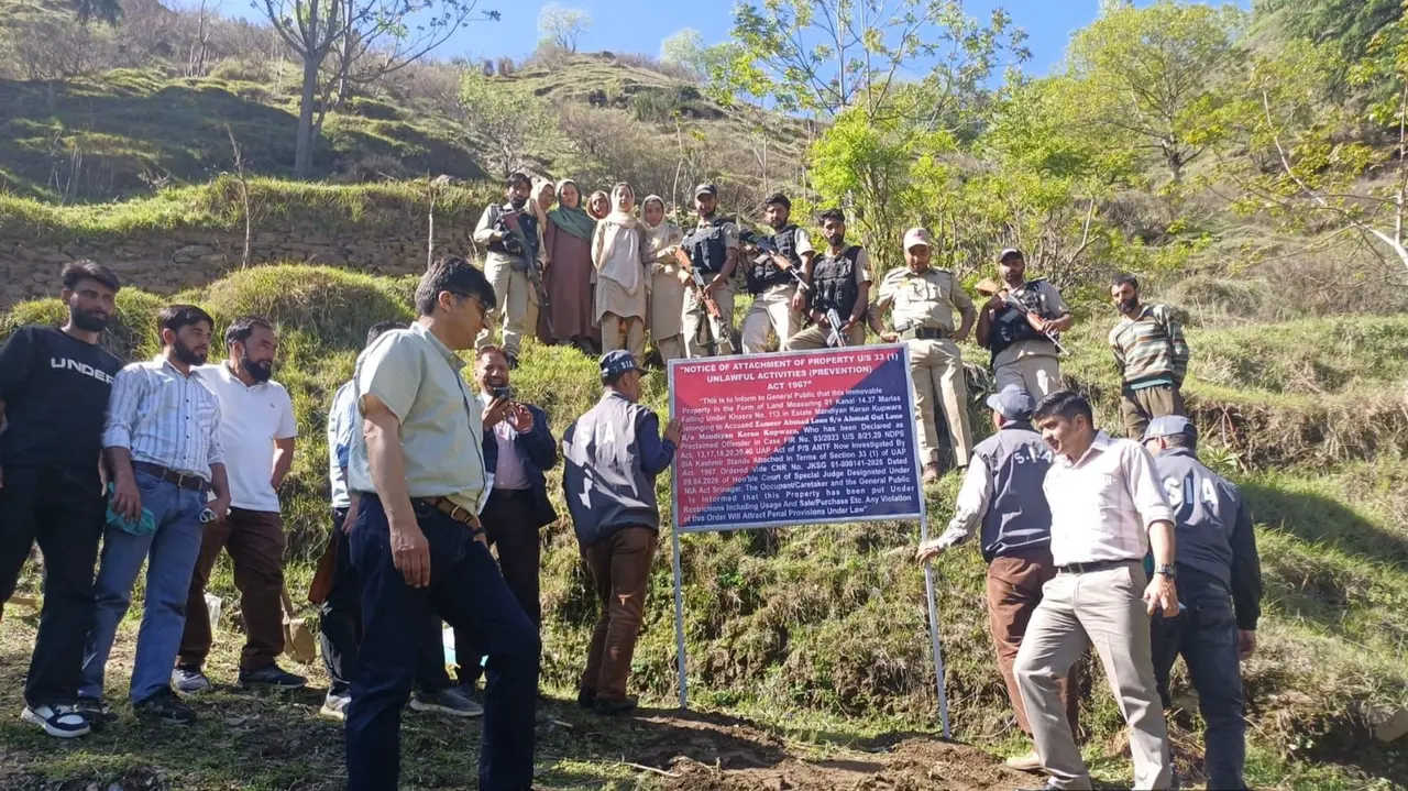 SIA Kashmir Executes Property Attachment of PoJK-Based LeT Operative to Choke Financial Lifelines of Narco-Terror Networks SIA Kashmir Executes Property Attachment of PoJK-Based LeT Operative to Choke Financial Lifelines of Narco-Terror Networks