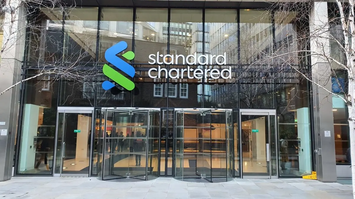 StanChart Plans 7,000 Job Cuts and AI Push to Boost Return on Equity Target to 15% Standard Chartered raised its 2028 ROTE profit target to over 15%