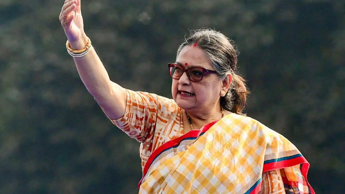 TMC Dissent Deepens: Kakoli Dastidar Quits All Party Posts After Meeting Suvendu Adhikari TMC Dissent Deepens: Kakoli Dastidar Quits All Party Posts After Meeting Suvendu Adhikari