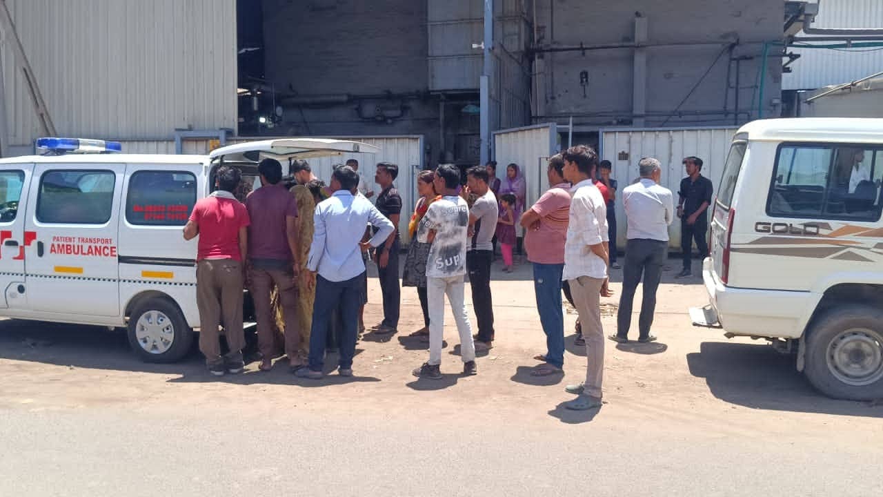 Toxic Gas Kills 3 Workers Cleaning Tank At Gujarat’s Kalol Industrial Unit; 1 In Critical Condition