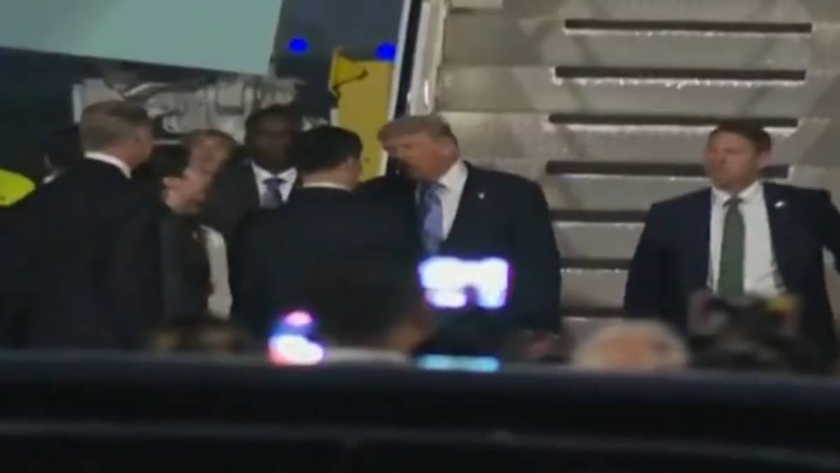 Trump Arrives In Beijing For Talks With Xi On Iran War, Trade And US Arms Sales To Taiwan