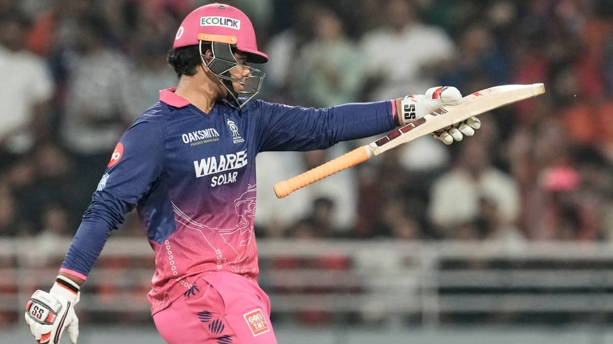 Vaibhav Sooryavanshi celebrates his fifty