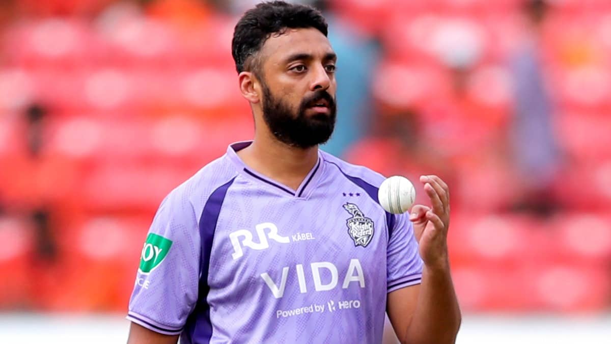 Varun Chakravarthy at a KKR practice session
