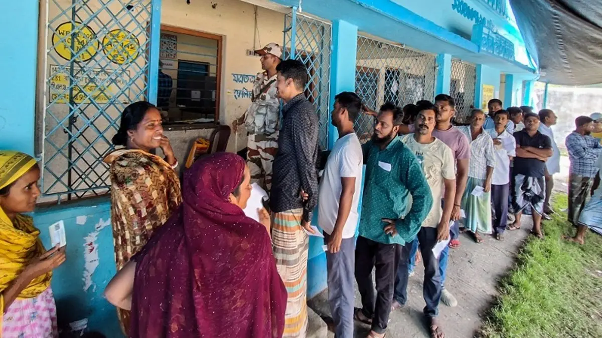West Bengal Re-polling: High Voter Turnout Recorded in Magrahat Paschim and Diamond Harbour West Bengal Re-polling: High Voter Turnout Recorded in Magrahat Paschim and Diamond Harbour