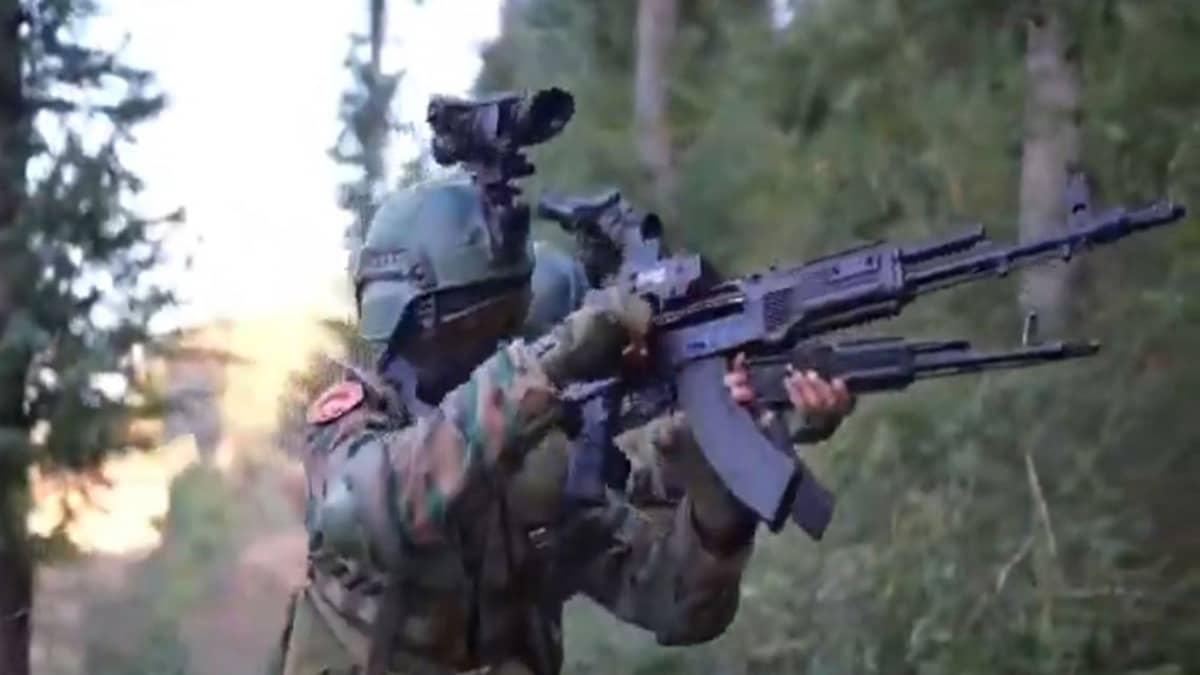 Indian Army Takes Down Terrorist Attempting To Cross LoC In Poonch; 1 Killed
