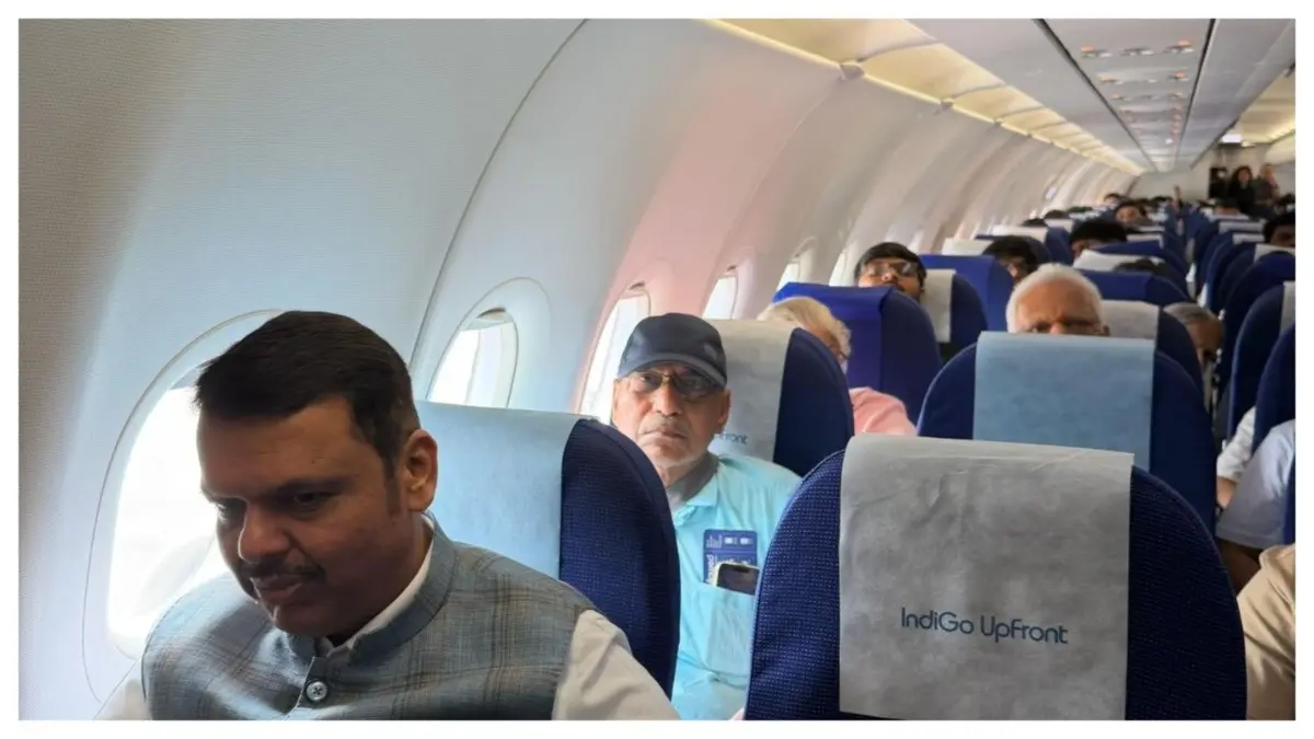 Maharashtra CM Fadnavis Travels To Shirdi Via Vande Bharat Train After PM Modi's Appeal on Fuel Conservation x