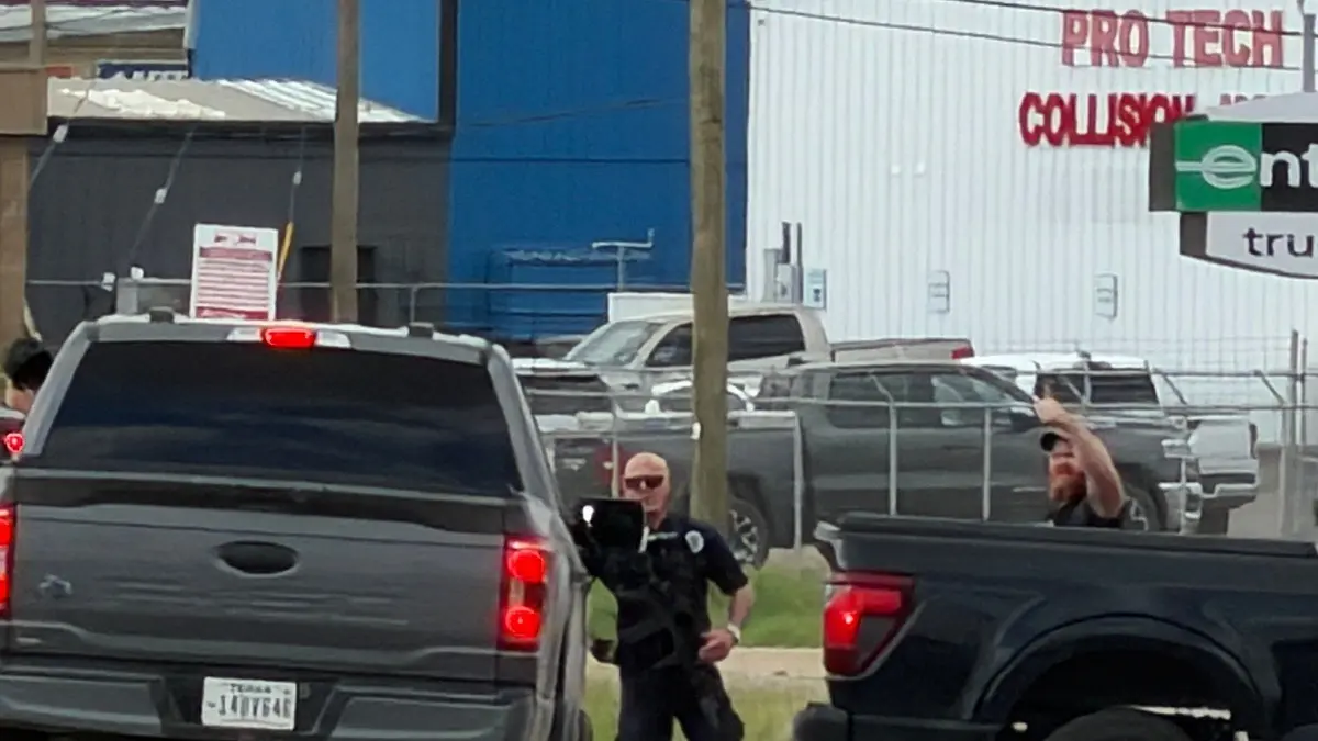 1 Killed, 9 Injured In Midland Texas Shooting; Suspect Found Dead After Hours-Long Standoff With Cops 1 Killed, 9 Injured In Midland Texas Shooting; Suspect Found Dead After Hours-Long Standoff With Cops
