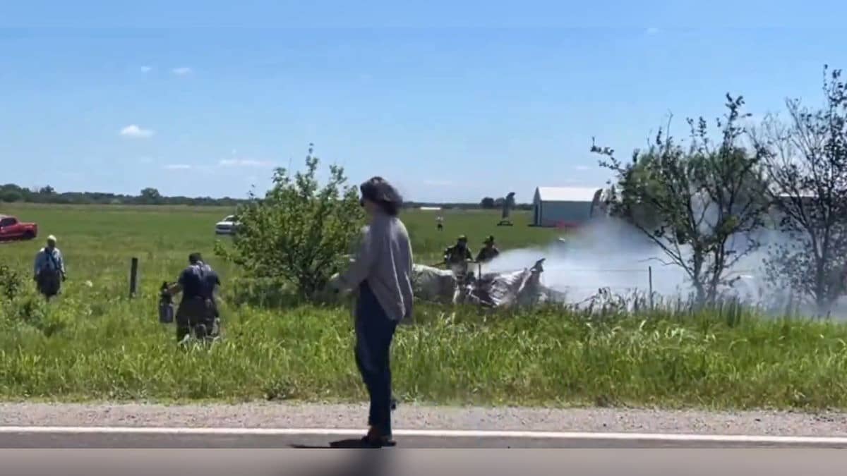11 Skydivers, Pilot Killed As Plane Crashes In Missouri