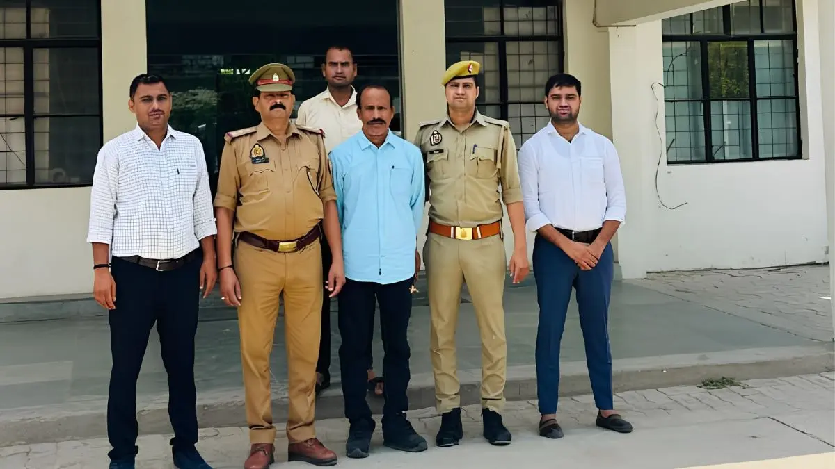 अखिलेश यादव की बेटी पर अभद्र टिप्पणी मामले में पुलिस की बड़ी कार्रवाई, रीवा से एक आरोपी गिरफ्तार Accused arrested in Akhilesh Yadav Daughter Case