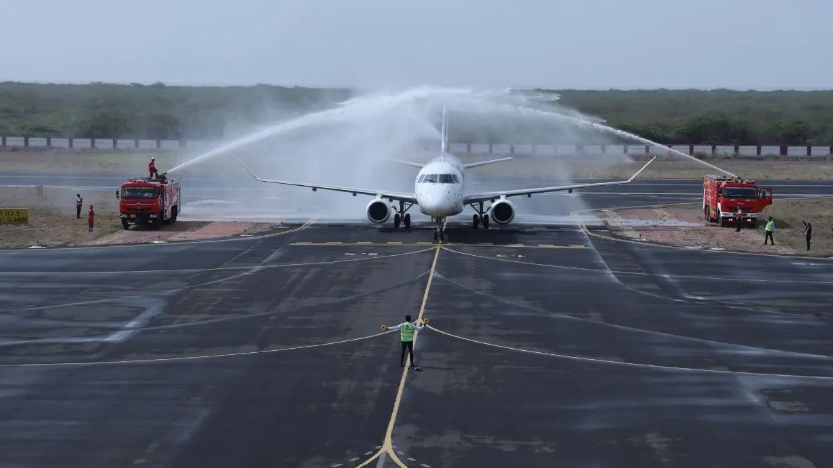 Adani Mundra Airport Commercial Flights Launched to Accelerate India's Supply Chain Network Adani Mundra Airport Begins Flights