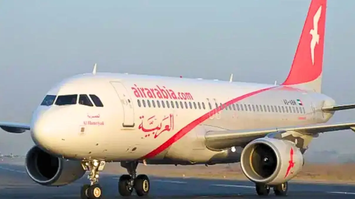 शारजाह से कोझिकोड जा रही Air Arabia की फ्लाइट में आई तकनीकी खराबी, कोचीन एयरपोर्ट पर इमरजेंसी लैंडिंग; बाल-बाल बचे 170 यात्री Air Arabia Flight Emergency