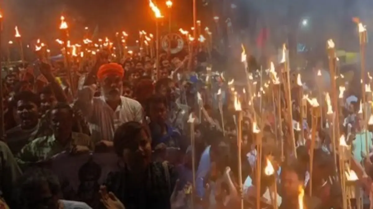 Bangladesh on Edge as Hindus Hold Massive Protests Against Desecration of Lord Ram Statue, Suspension of Temple Project Bangladesh on Edge as Hindus Hold Massive Protests Against Desecration of Lord Ram Statue, Suspension of Temple Project