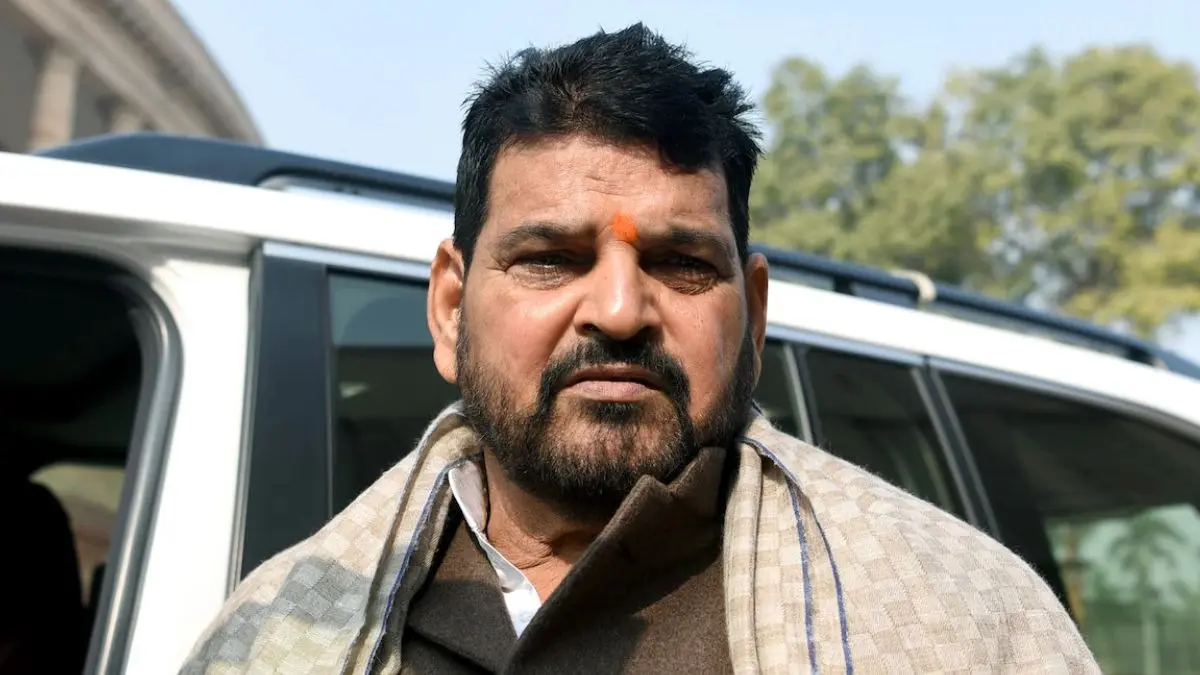 बृजभूषण शरण सिंह आखिर किस बात से डरे? राम मंदिर के चढ़ावे में गबन के आरोपों पर बोले- 'सच बोल दिया तो परेशानी में पड़ जाऊंगा' Brij Bhushan Sharan Singh