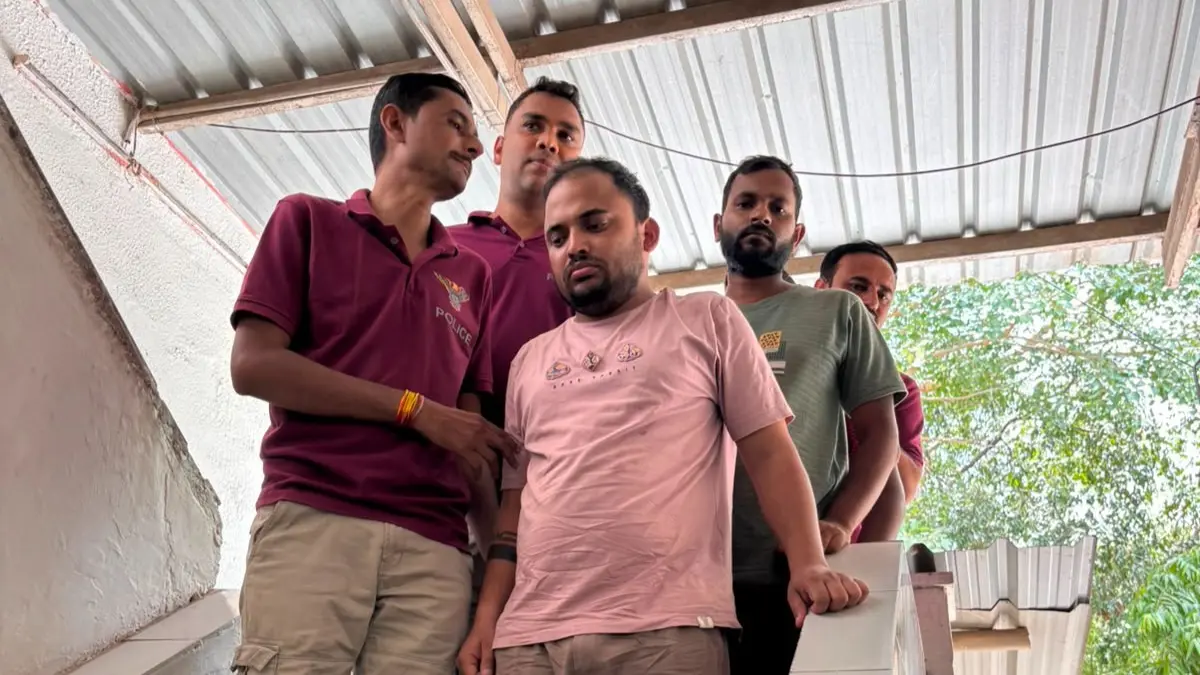 Cyber Crime Cracks APK Fraud; Mastermind Arrested: Hails From Phishing Capital Jamtara Cyber Crime Cracks APK Fraud; Mastermind Arrested: Hails From Phishing Capital Jamtara